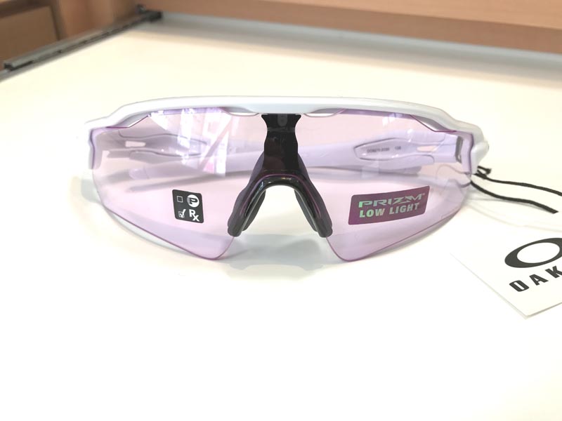 オークリー Radar Ev Path のニューカラーprizm Low Light仕様登場 石川県金沢市の太陽めがね Ss級認定眼鏡士と認定補聴器技能者が視生活のアドバイザーとして快適なメガネをお作りします